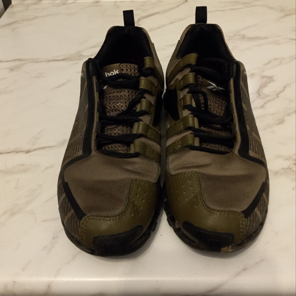 REEBOK Zig Tech Men's size 7